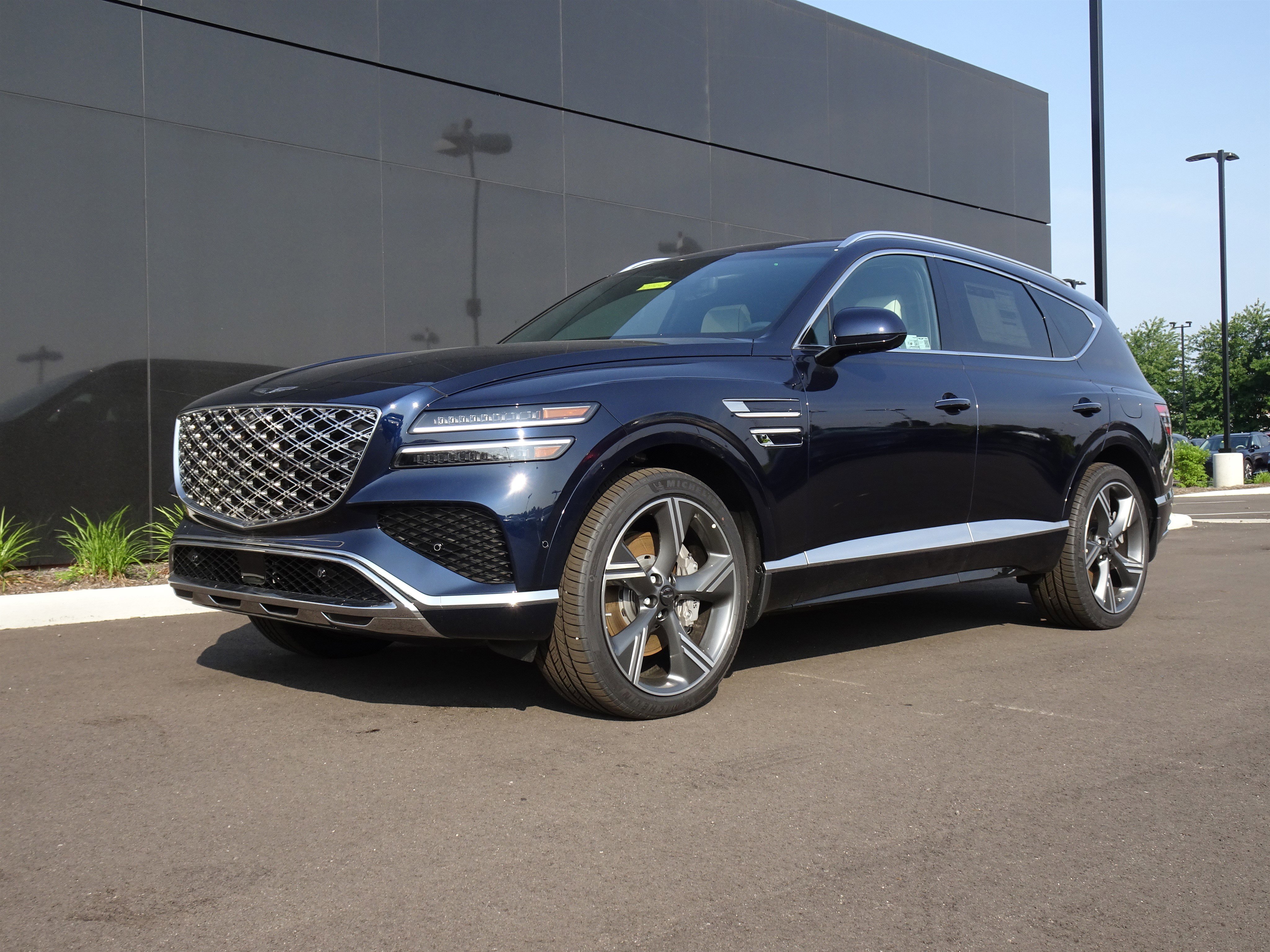 New 2025 Genesis GV80 3.5T Prestige image 1