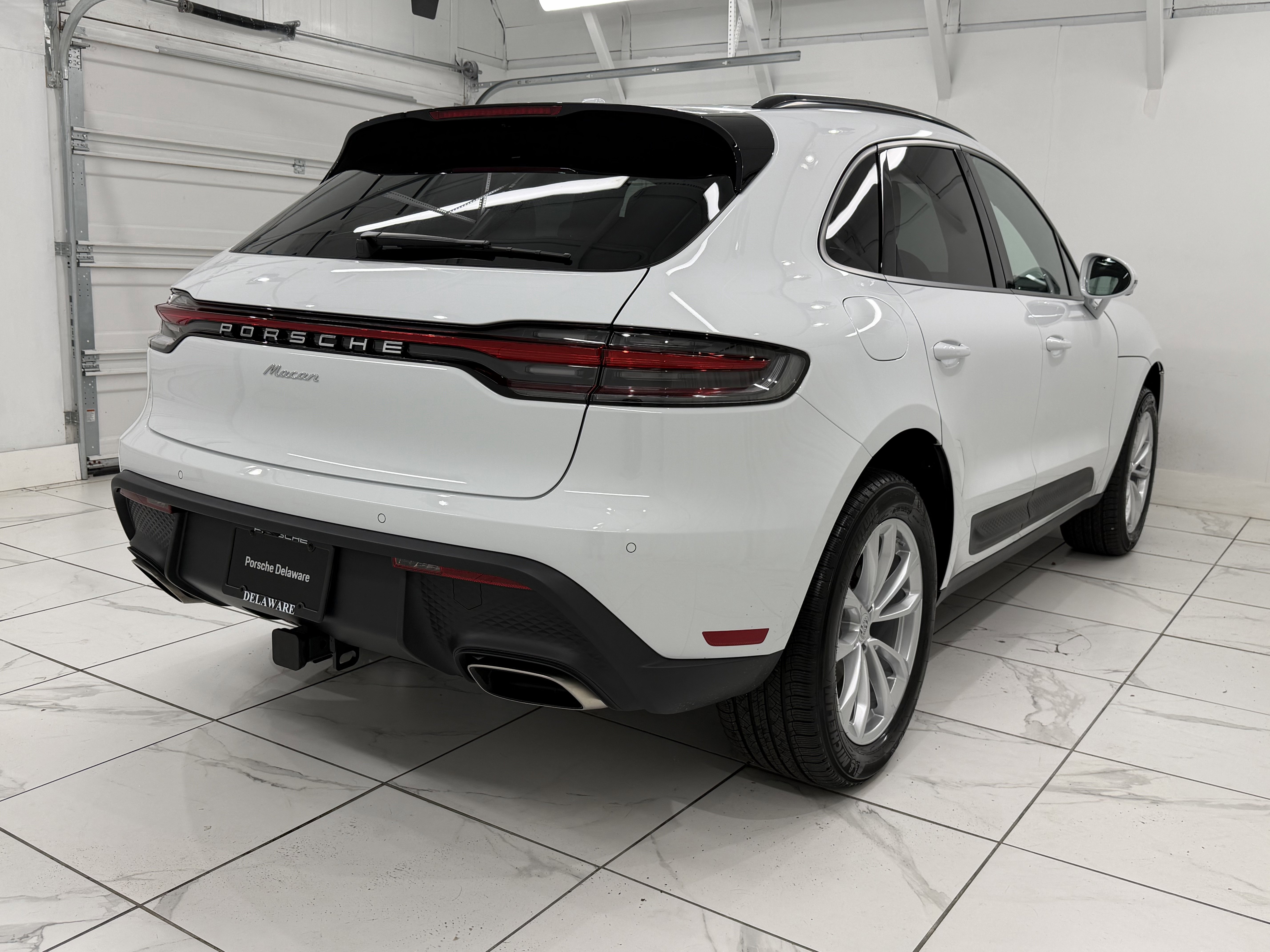 New 2026 Porsche Macan image 12