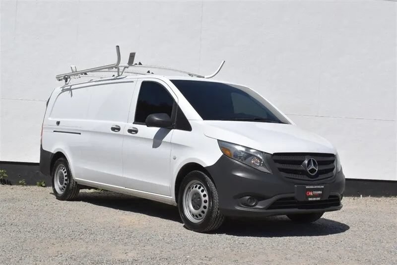 Used 2020 Mercedes-Benz Metris image 1