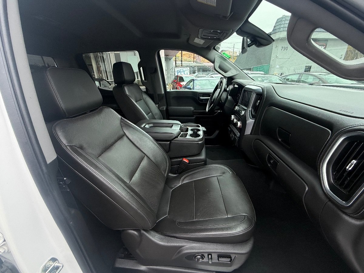 Used 2020 GMC Sierra 1500 SLT w/ Driver Alert Package II AWD/4WD image 20