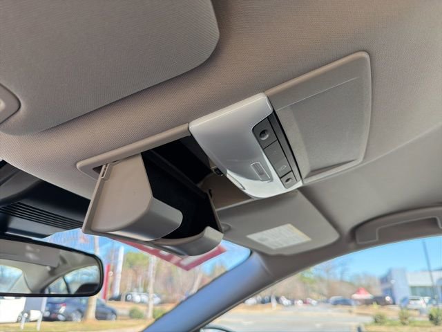 Used 2025 Nissan Altima 2.5 SR image 21