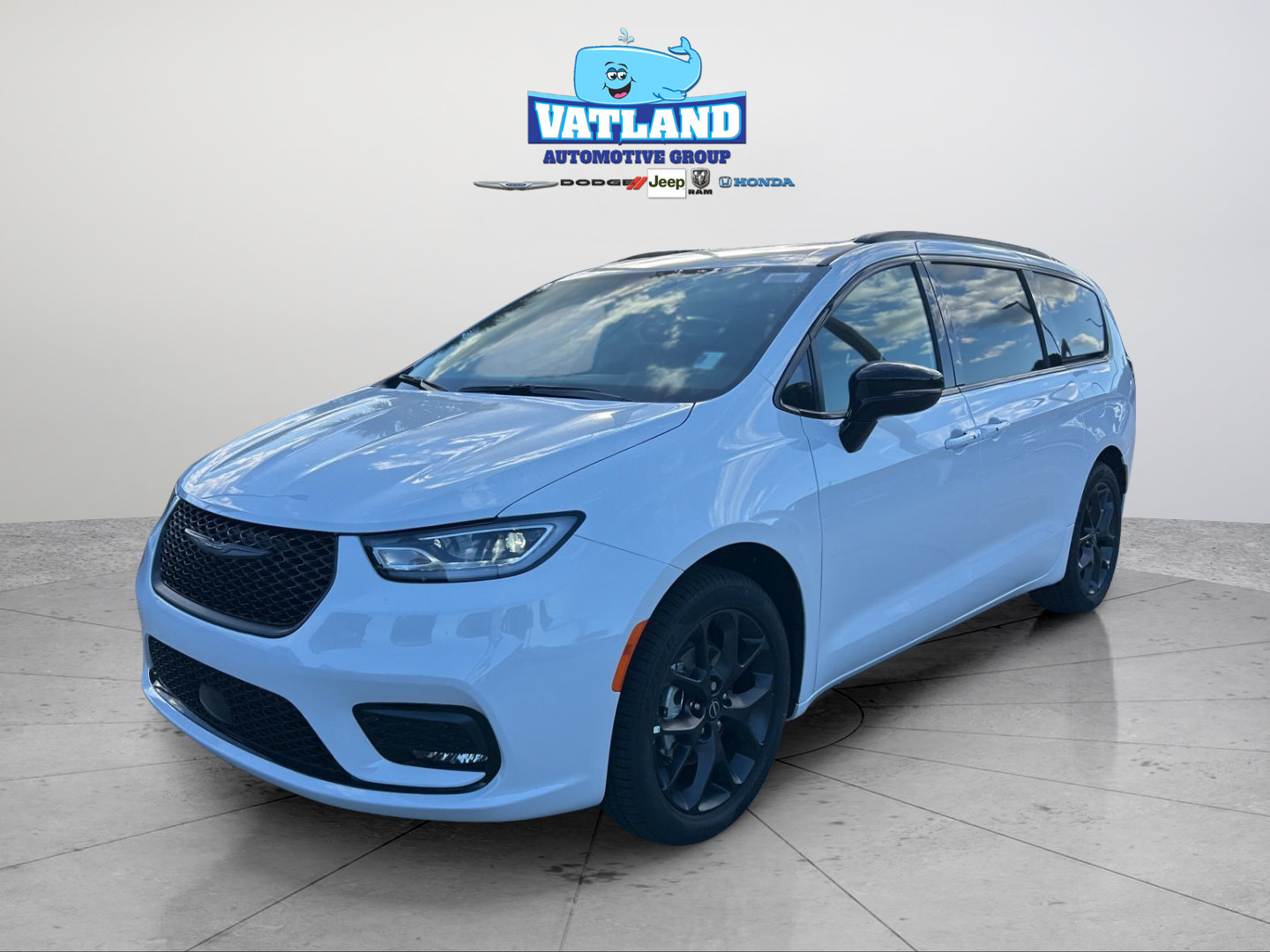 New 2026 Chrysler Pacifica Select w/ S Appearance Package FWD image 30