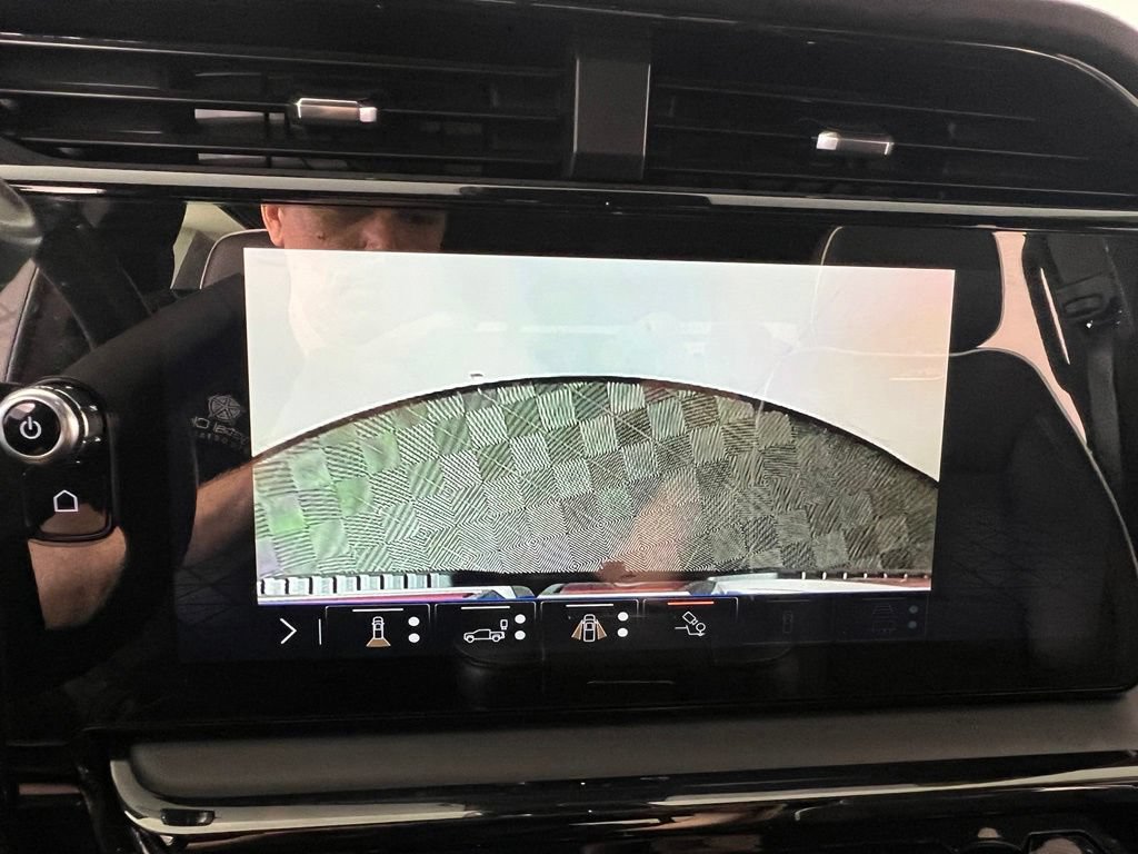 Certified 2025 GMC Sierra 2500 AT4X AWD/4WD image 27