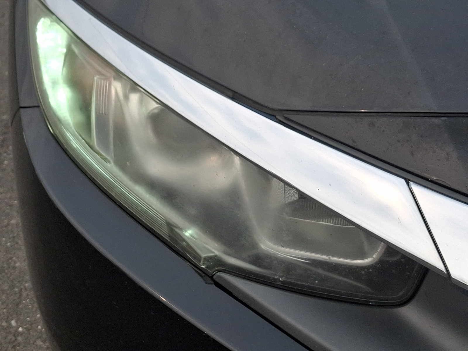 Used 2018 Honda Civic EX-T image 9