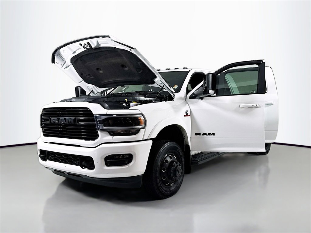 Used 2022 RAM 3500 Laramie w/ Night Edition image 25