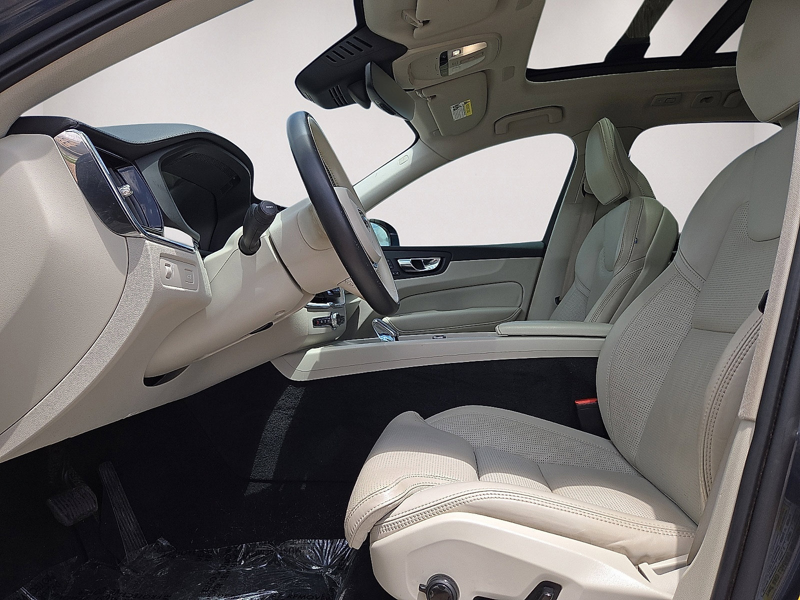 Used 2022 Volvo XC60 B5 Inscription w/ Advanced Package AWD/4WD image 23