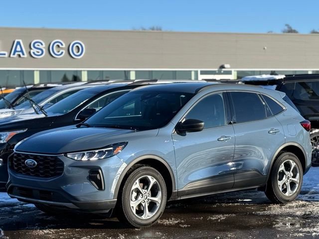 Used 2025 Ford Escape ST-Line w/ Tech Pack #1 image 28