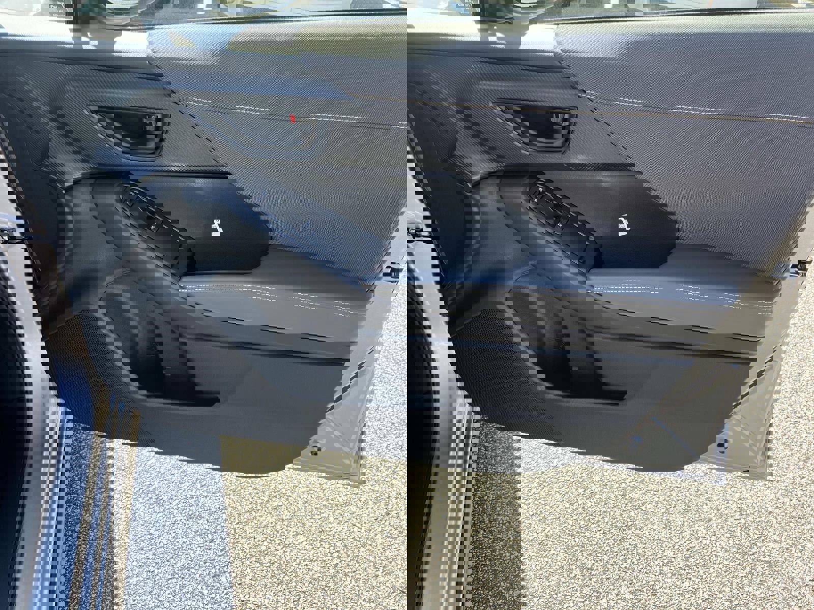 Certified 2025 Subaru Crosstrek 2.5i Sport w/ Crosstrek Mirror Package image 14