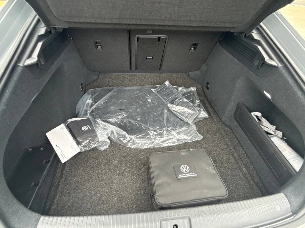 Certified 2023 Volkswagen Arteon SEL AWD/4WD image 26