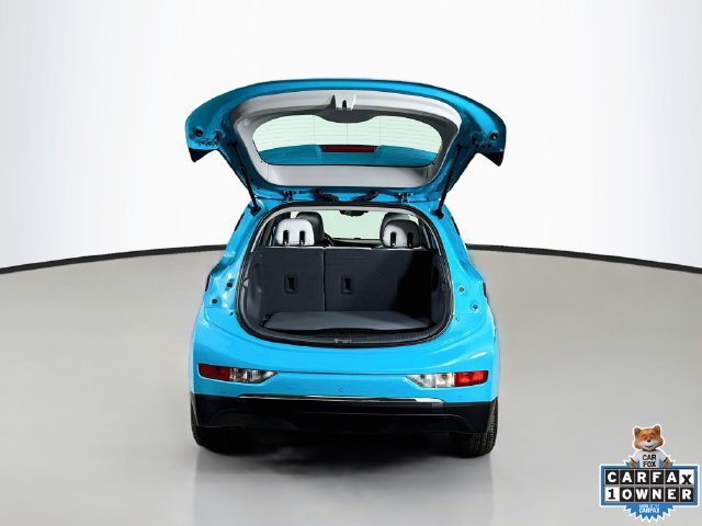 Used 2021 Chevrolet Bolt Premier w/ Infotainment Package FWD image 26