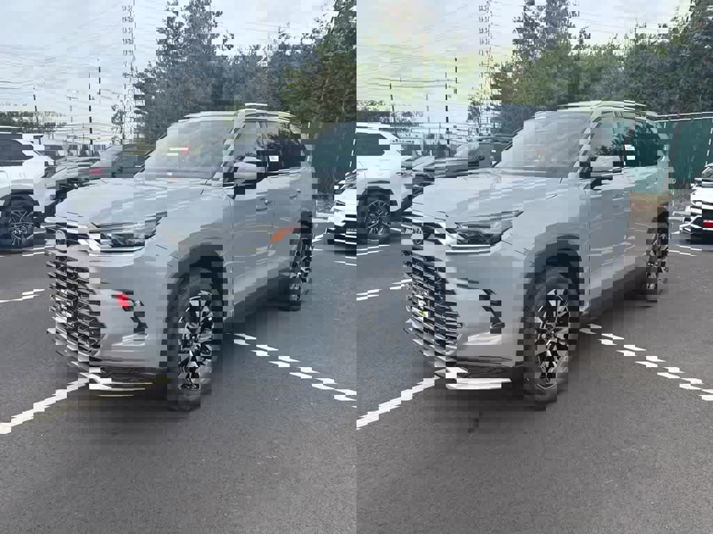 New 2026 Toyota Grand Highlander AWD Hybrid image 1