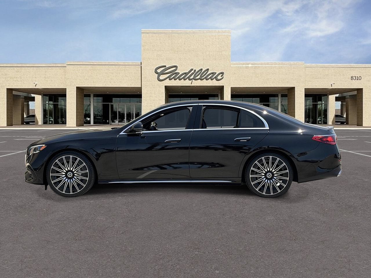 Used 2026 Mercedes-Benz E 350 4MATIC Sedan image 8