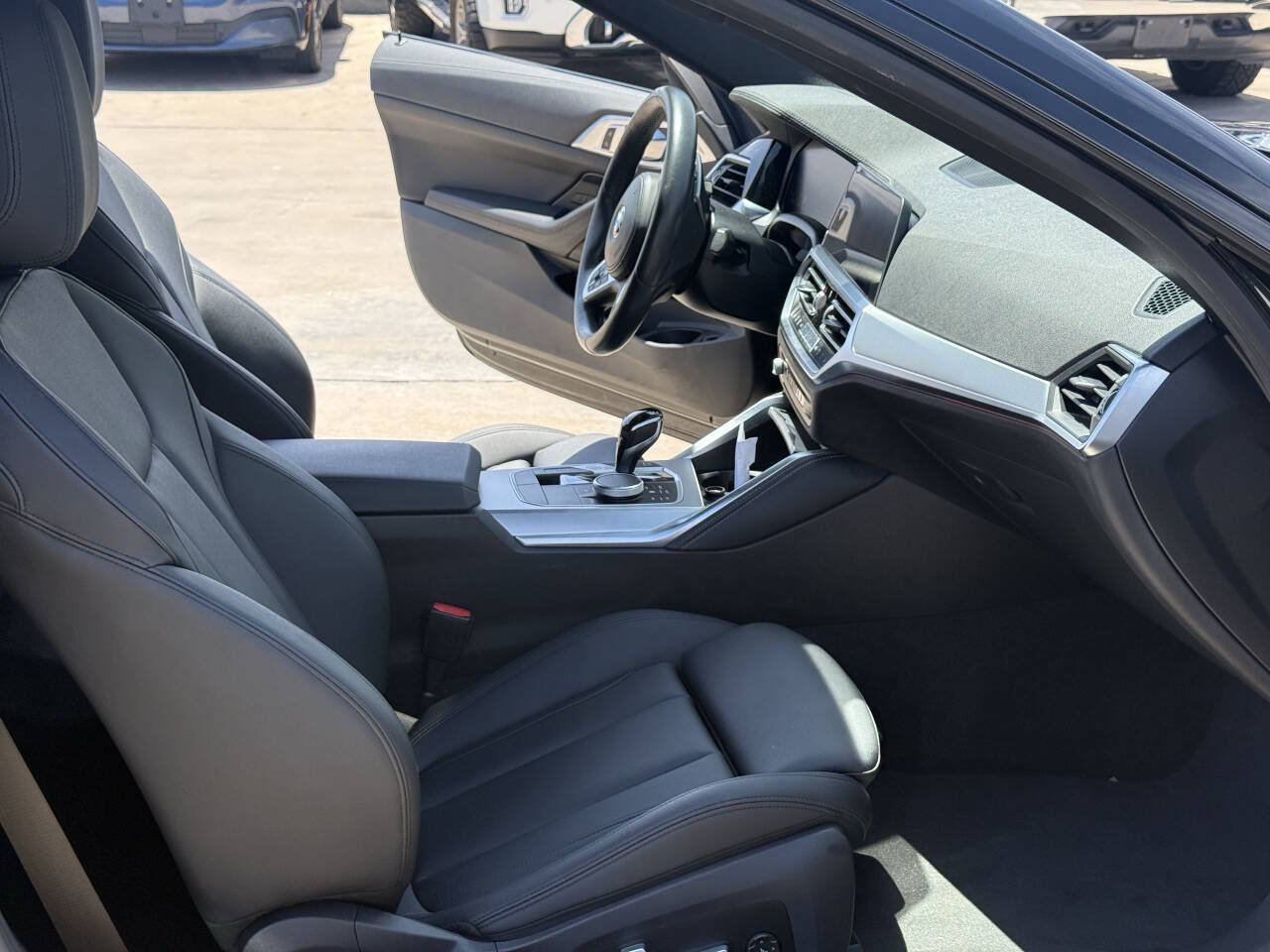 Used 2021 BMW 430i Coupe w/ M Sport Package RWD image 19