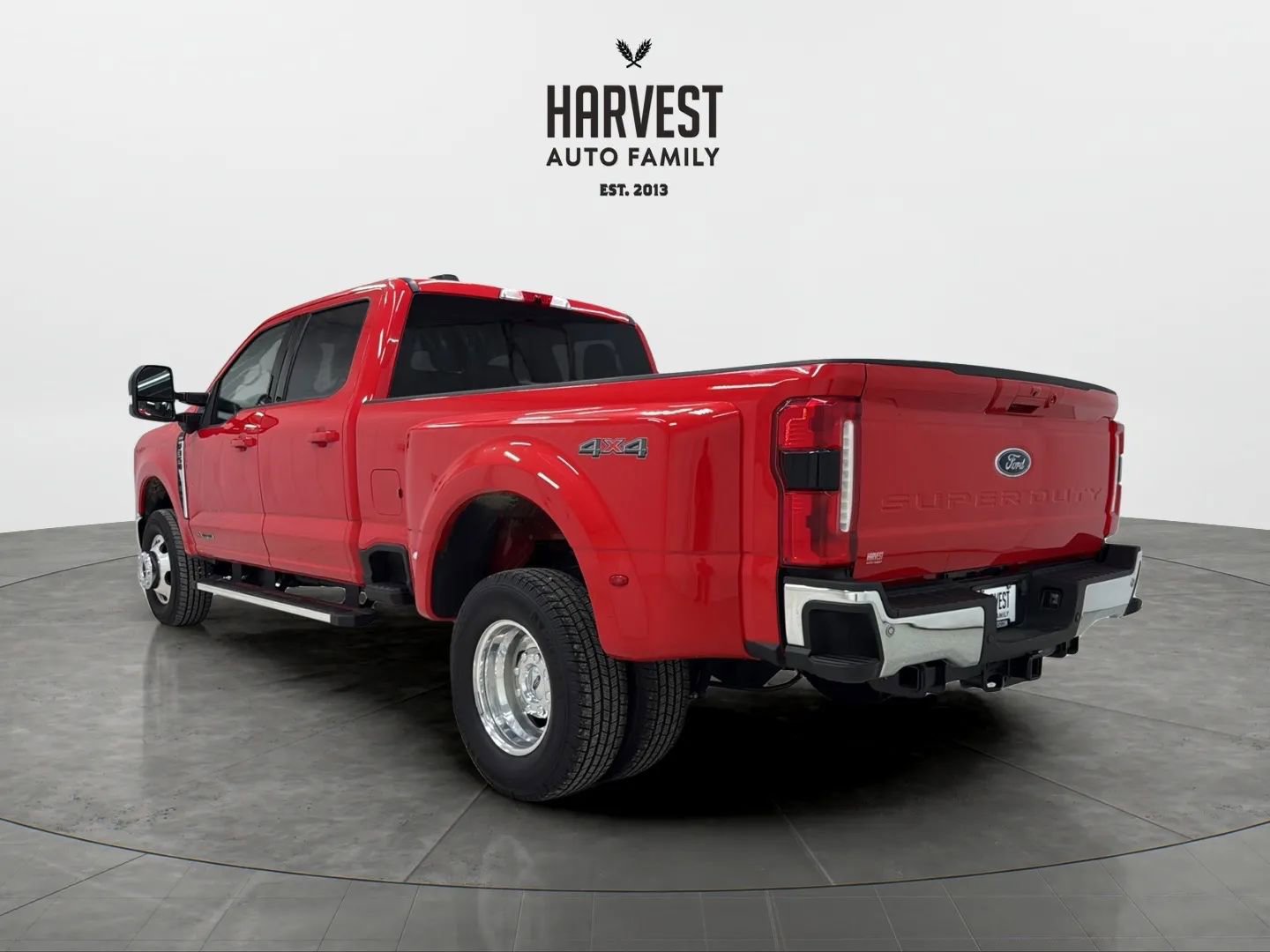 Used 2024 Ford F350 Lariat image 4