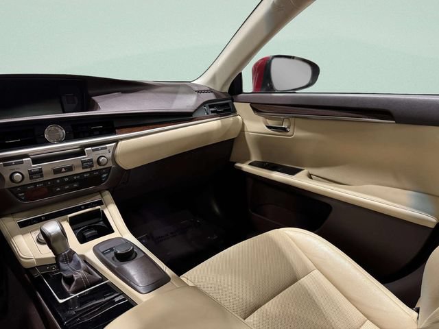 Used 2017 Lexus ES 350 w/ Premium Package FWD image 11