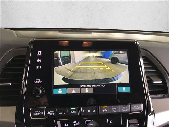 Certified 2024 Honda Odyssey EX image 17