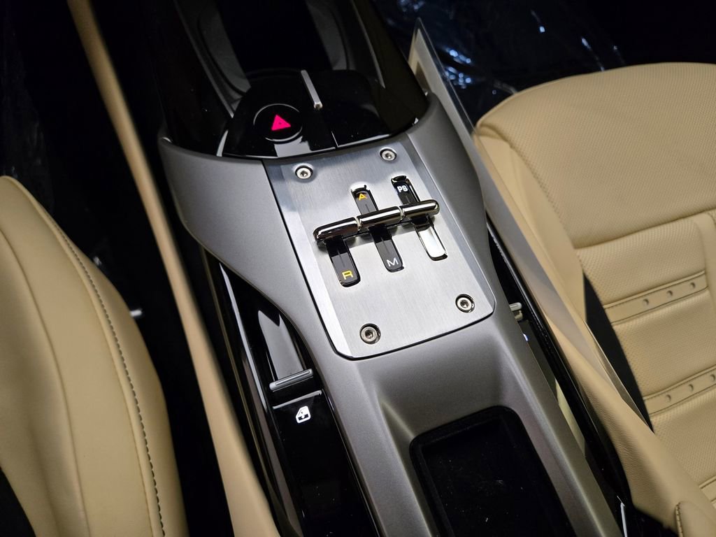 Used 2025 Ferrari 12Cilindri RWD image 35
