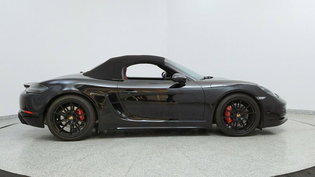 Used 2022 Porsche 718 Boxster GTS image 5