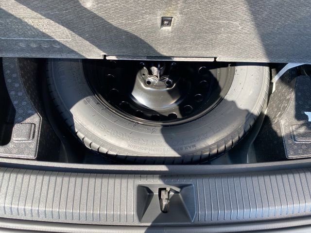 New 2025 Volkswagen Tiguan SE AWD/4WD image 66