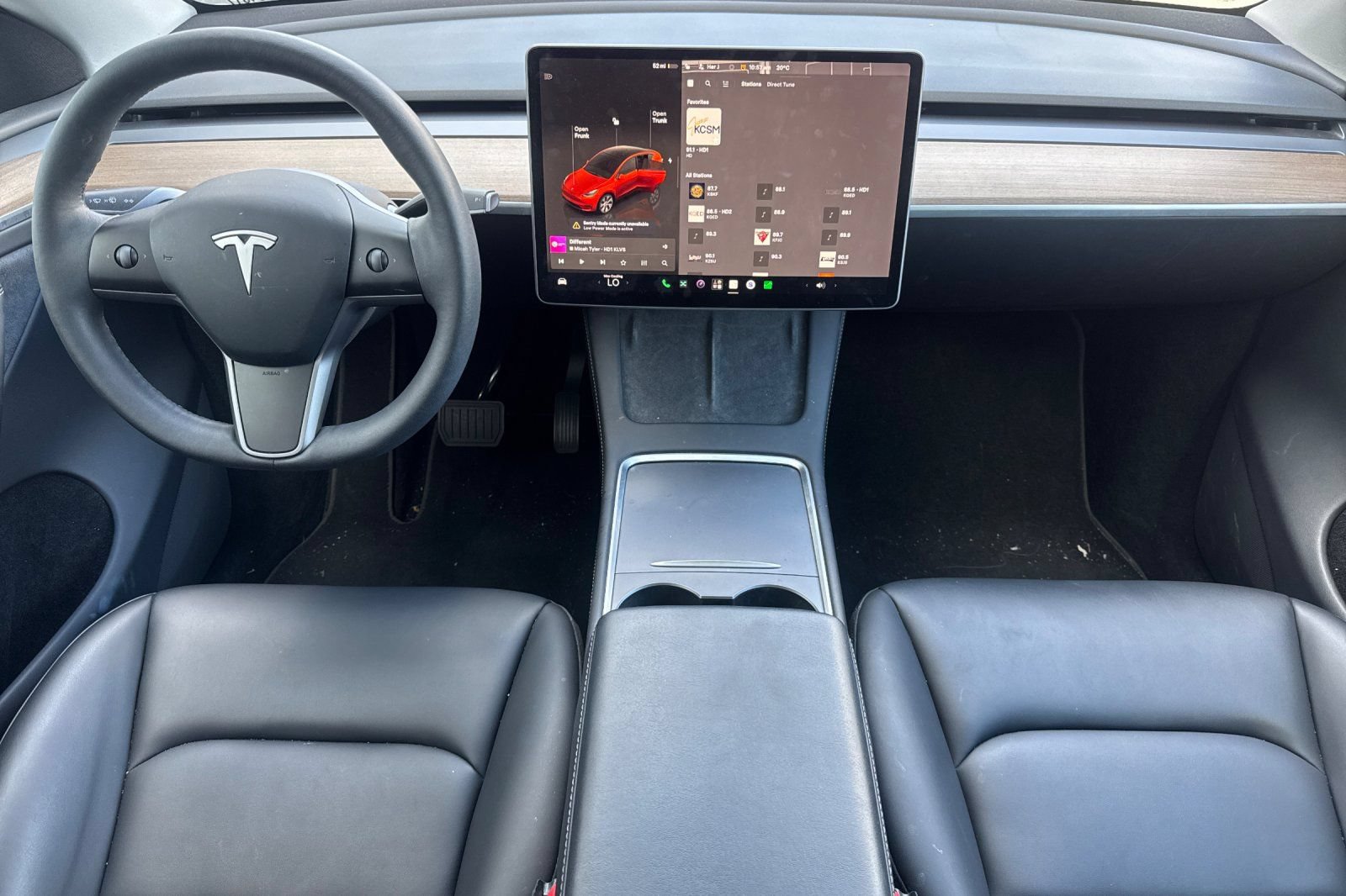 Used 2023 Tesla Model Y Long Range AWD/4WD image 16