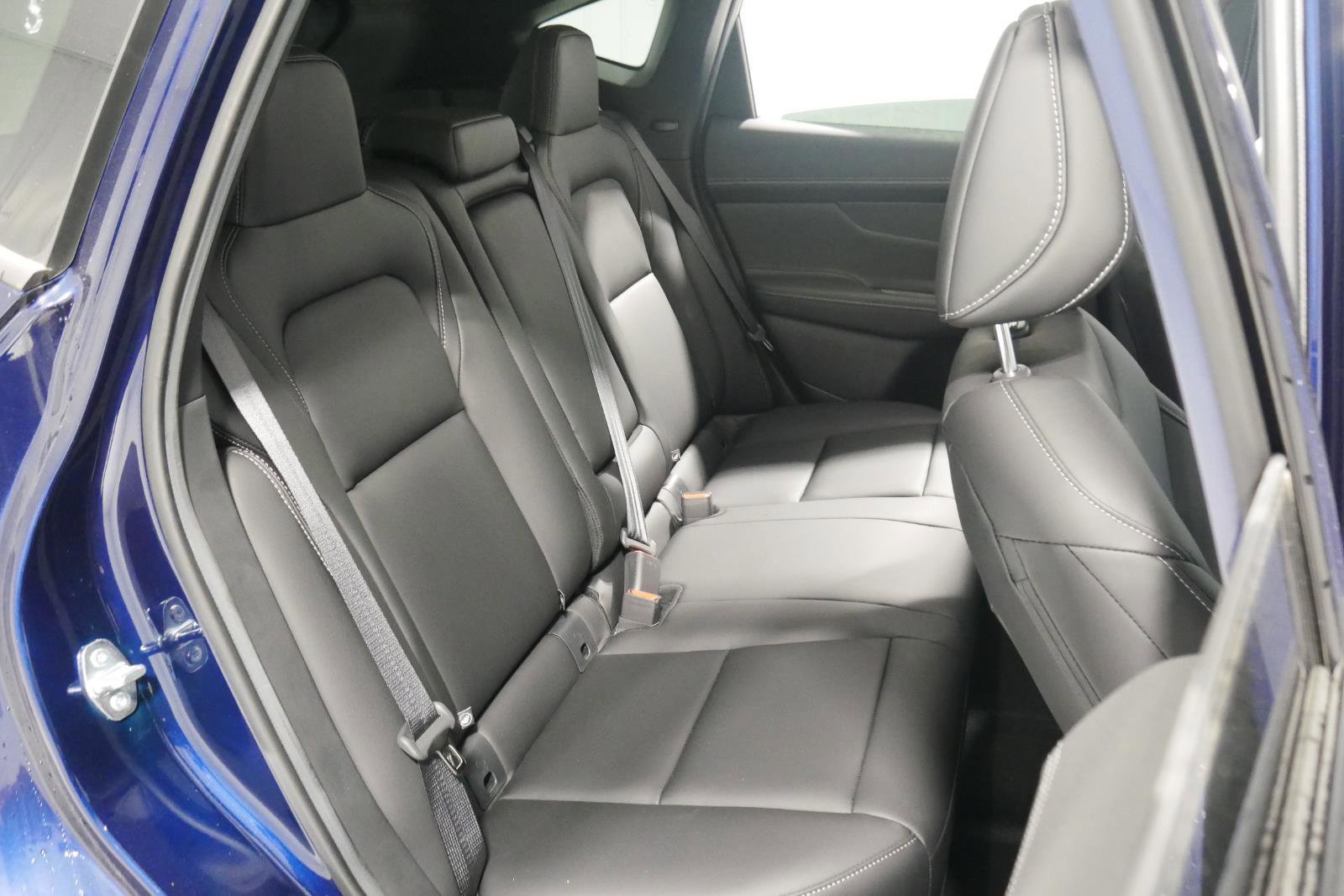 New 2025 Nissan Murano SL image 16