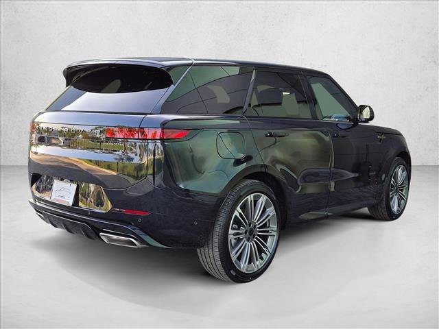 New 2027 Land Rover Range Rover Sport SE Dynamic AWD/4WD image 2