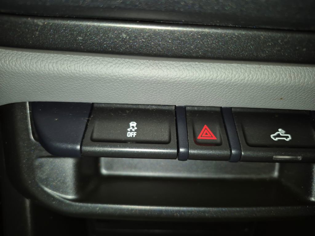 Used 2020 Chevrolet Colorado W/T w/ WT Convenience Package image 17