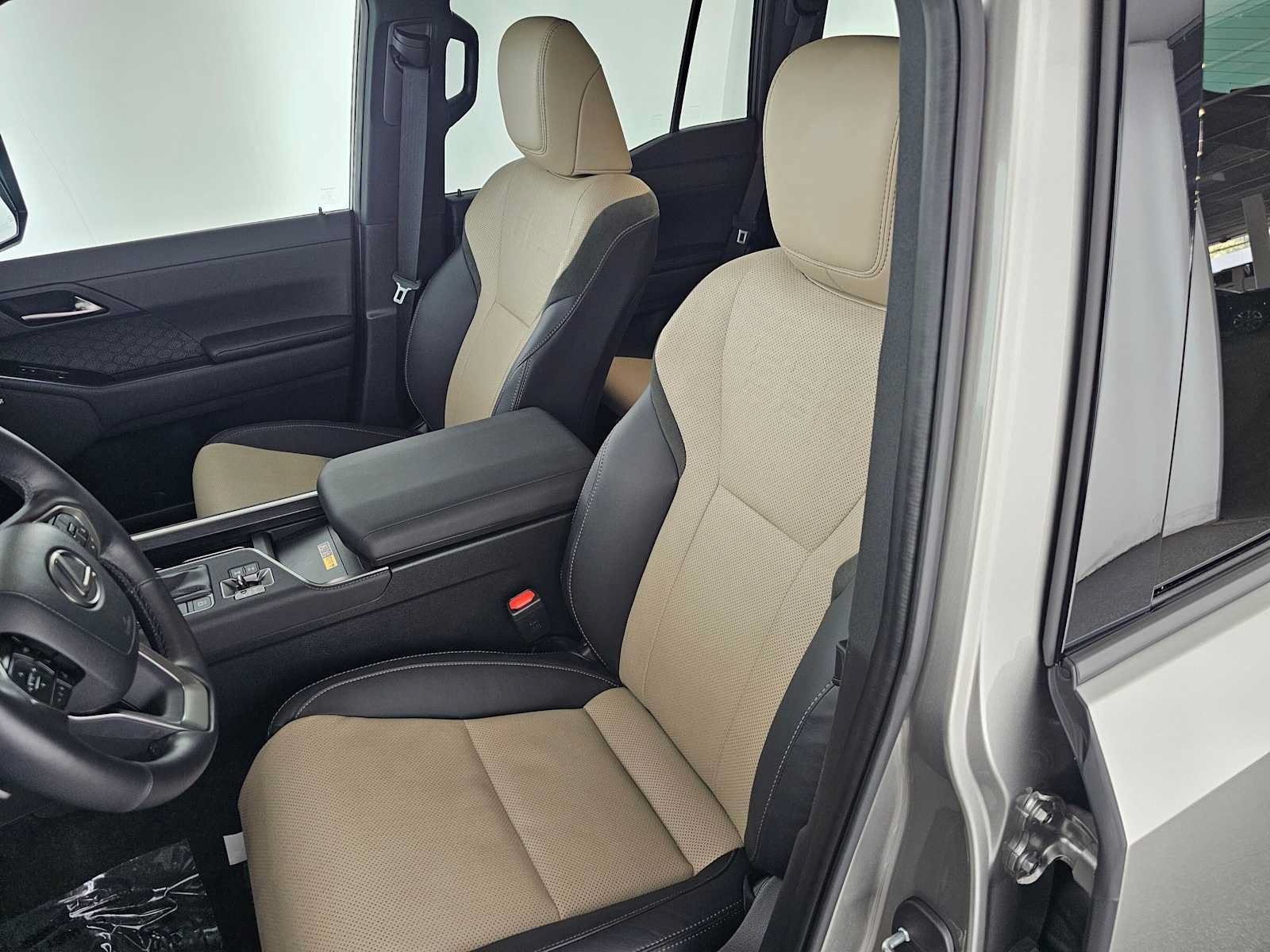 Certified 2024 Lexus GX 550 AWD/4WD image 21