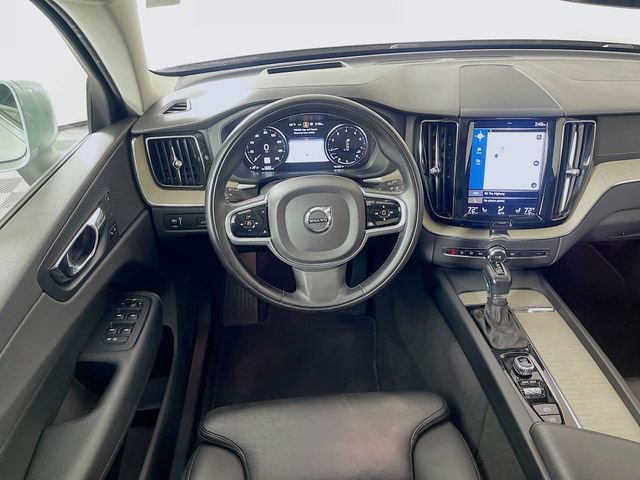 Used 2018 Volvo XC60 T6 Inscription w/ Convenience Package image 25