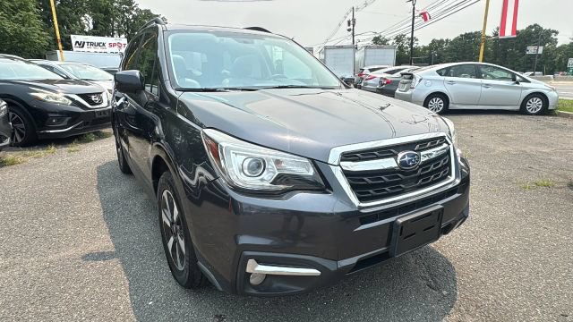 Used 2017 Subaru Forester 2.5i Limited AWD/4WD image 3