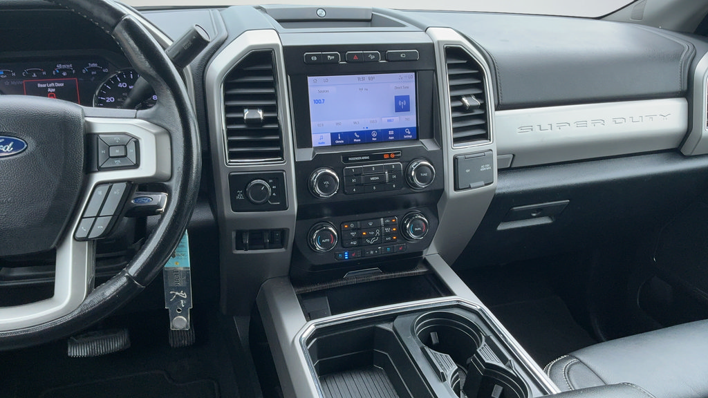 Used 2021 Ford F250 Lariat w/ Lariat Value Package AWD/4WD image 8