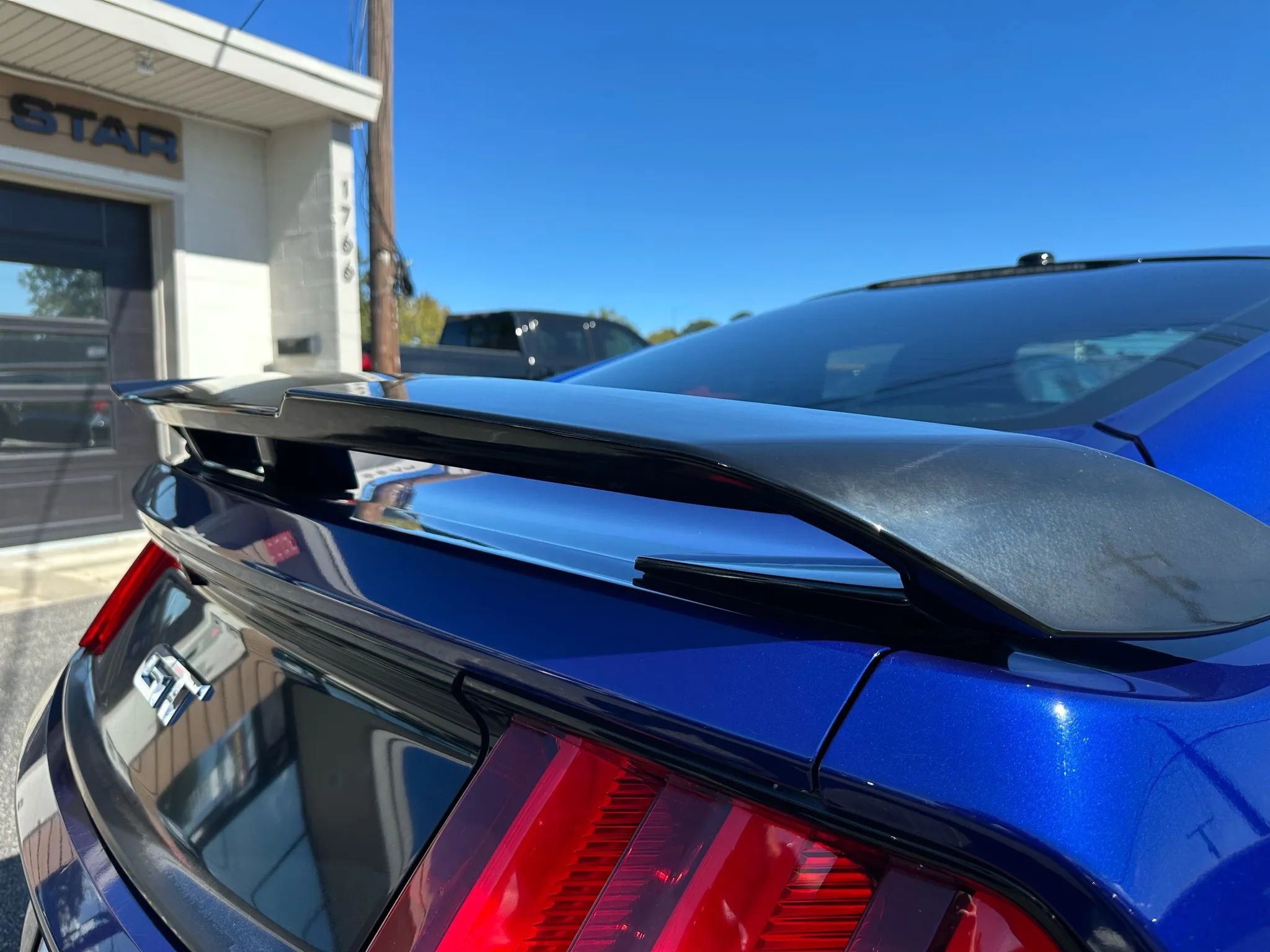 Used 2016 Ford Mustang GT Premium w/ GT Performance Package image 10