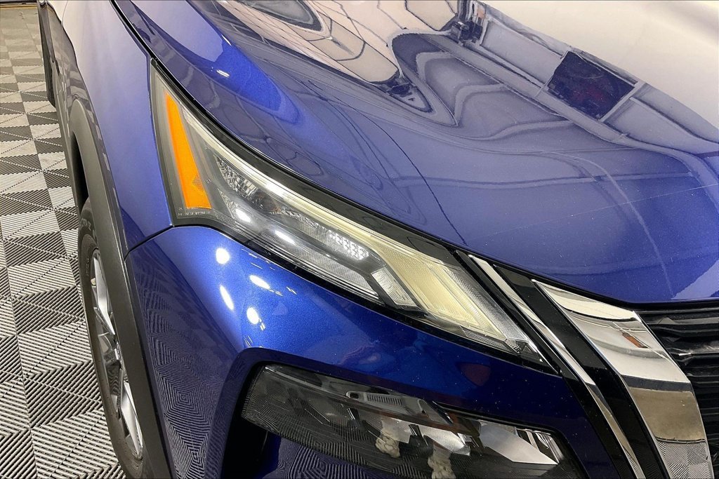 Used 2023 Nissan Rogue S FWD image 36