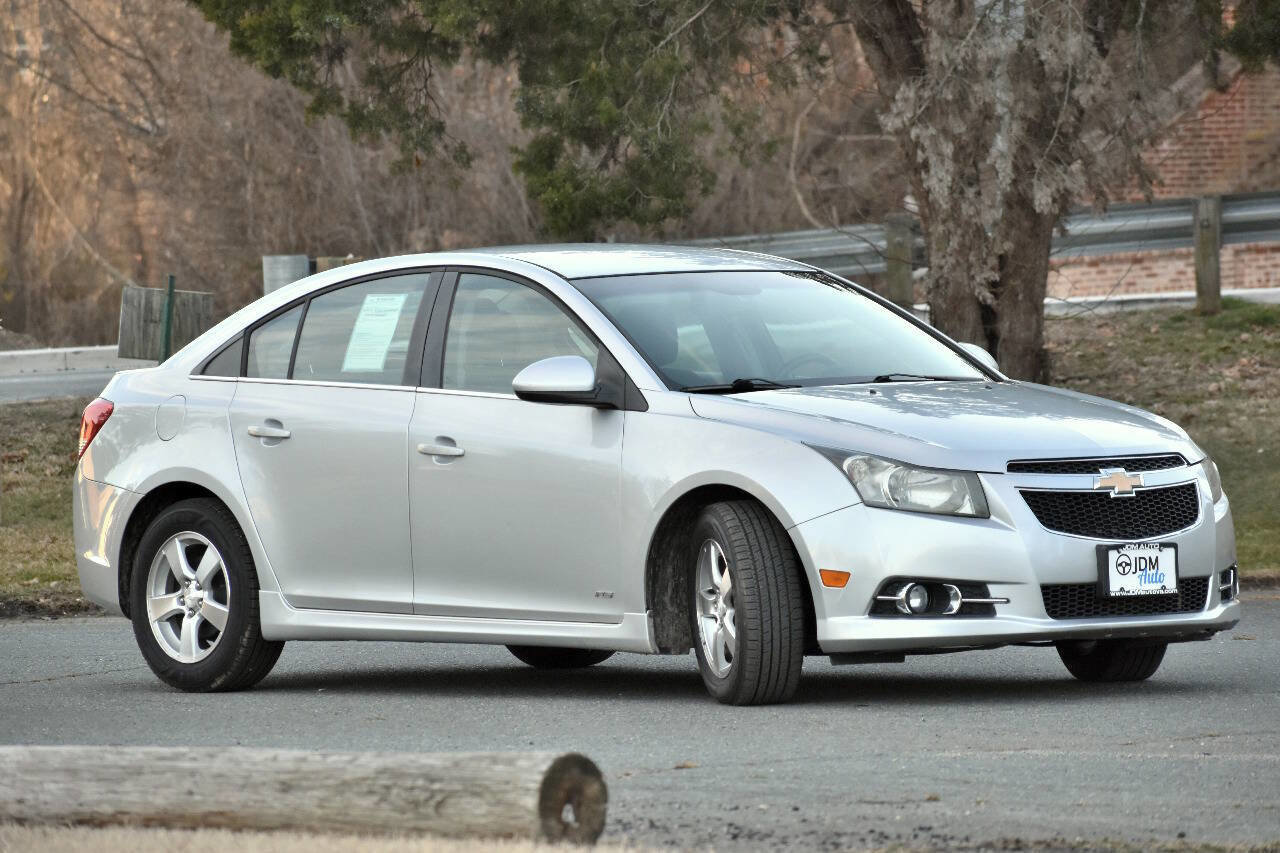 Used 2012 Chevrolet Cruze LT w/ RS Package image 4