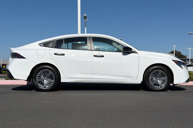 New 2027 Nissan Sentra S w/ Floor Mat Package FWD image 3