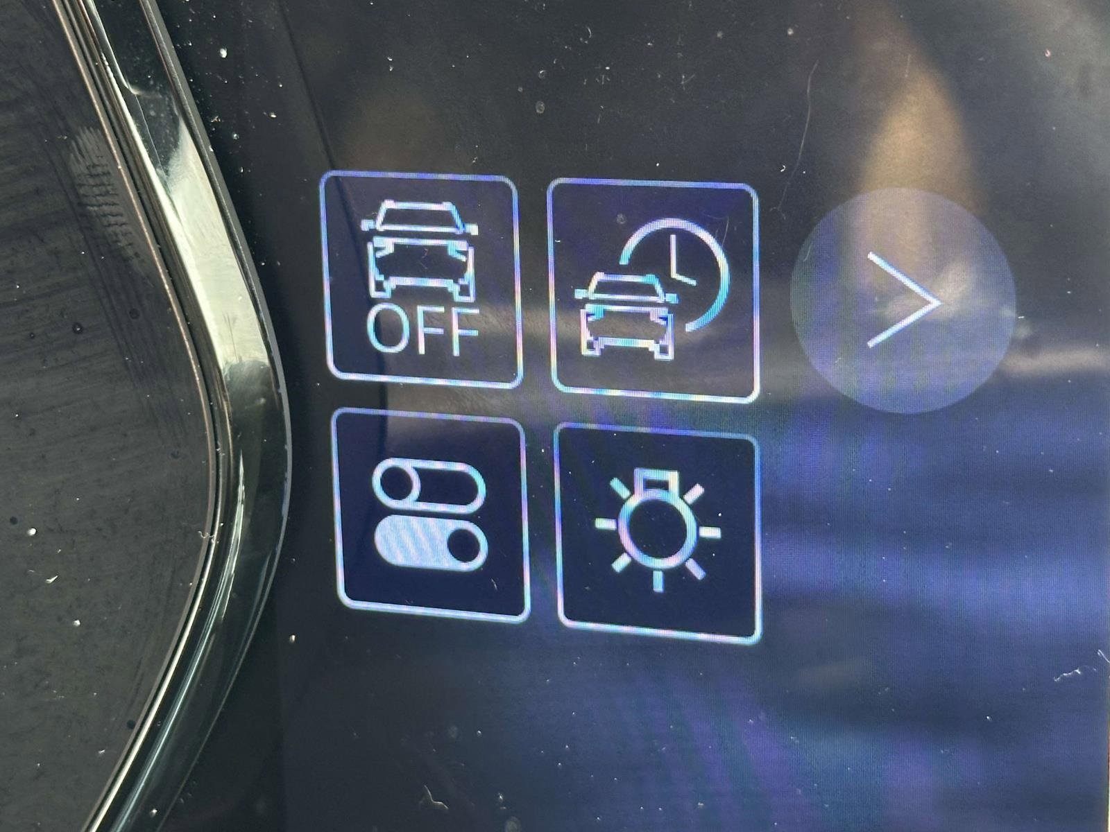 Used 2024 Chevrolet Equinox EV LT image 18