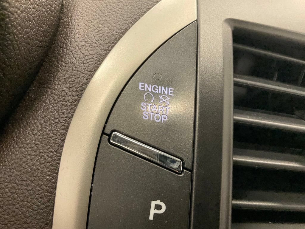 Used 2017 Lincoln MKC Reserve FWD image 16
