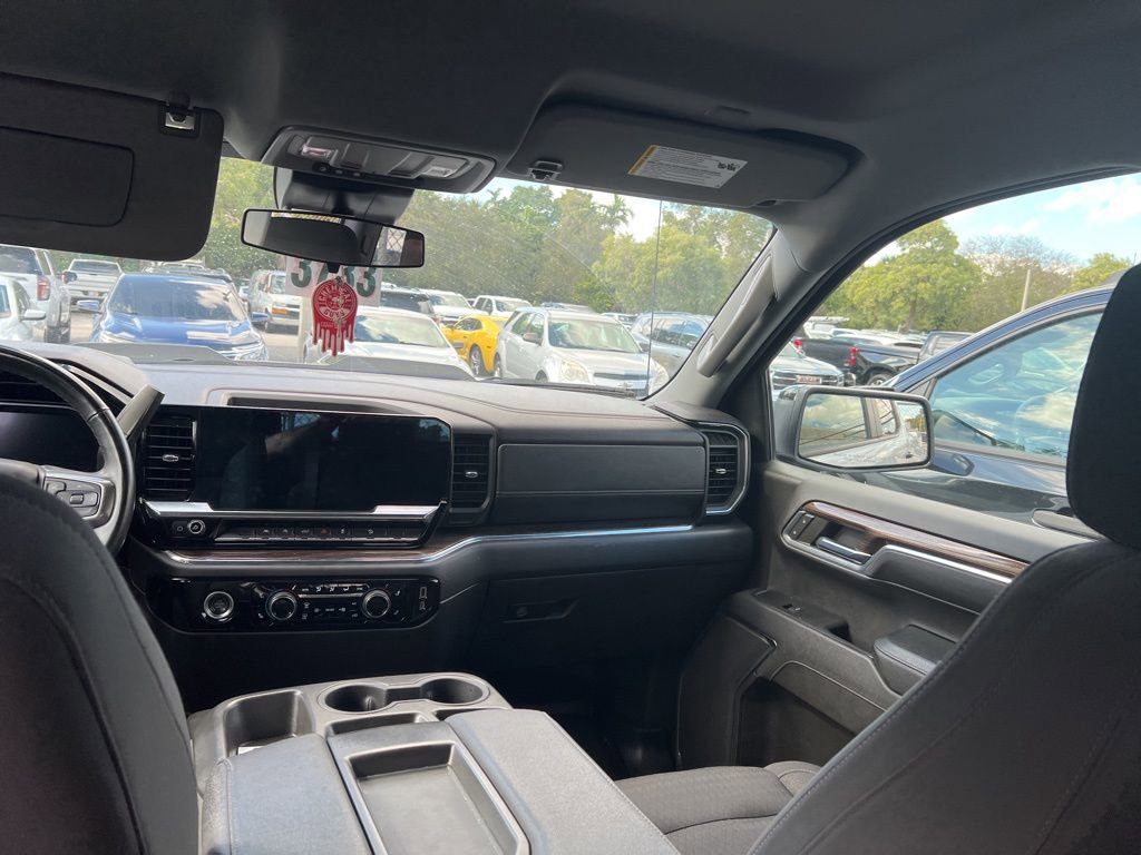 Used 2023 Chevrolet Silverado 1500 LT Trail Boss image 12