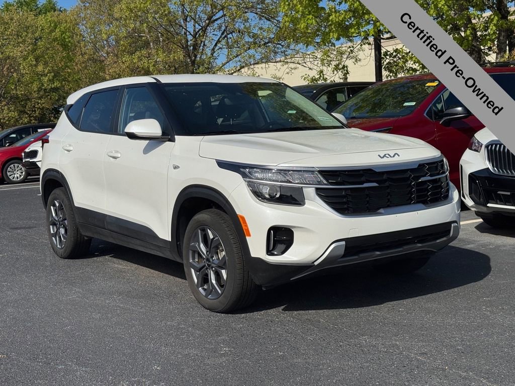 Certified 2025 Kia Seltos LX image 1