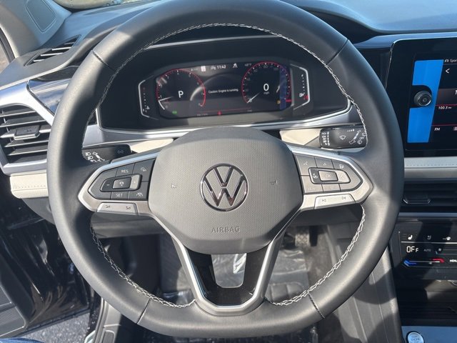 New 2025 Volkswagen Taos SEL image 2