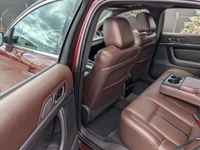 Used 2012 Lincoln MKS AWD image 23