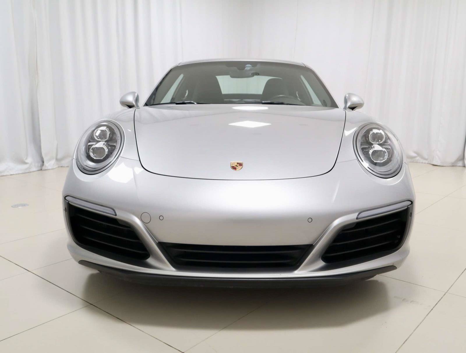 Used 2018 Porsche 911 Carrera S RWD image 8