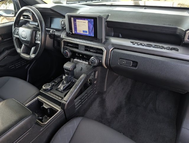 Certified 2024 Toyota Tacoma SR5 AWD/4WD image 29