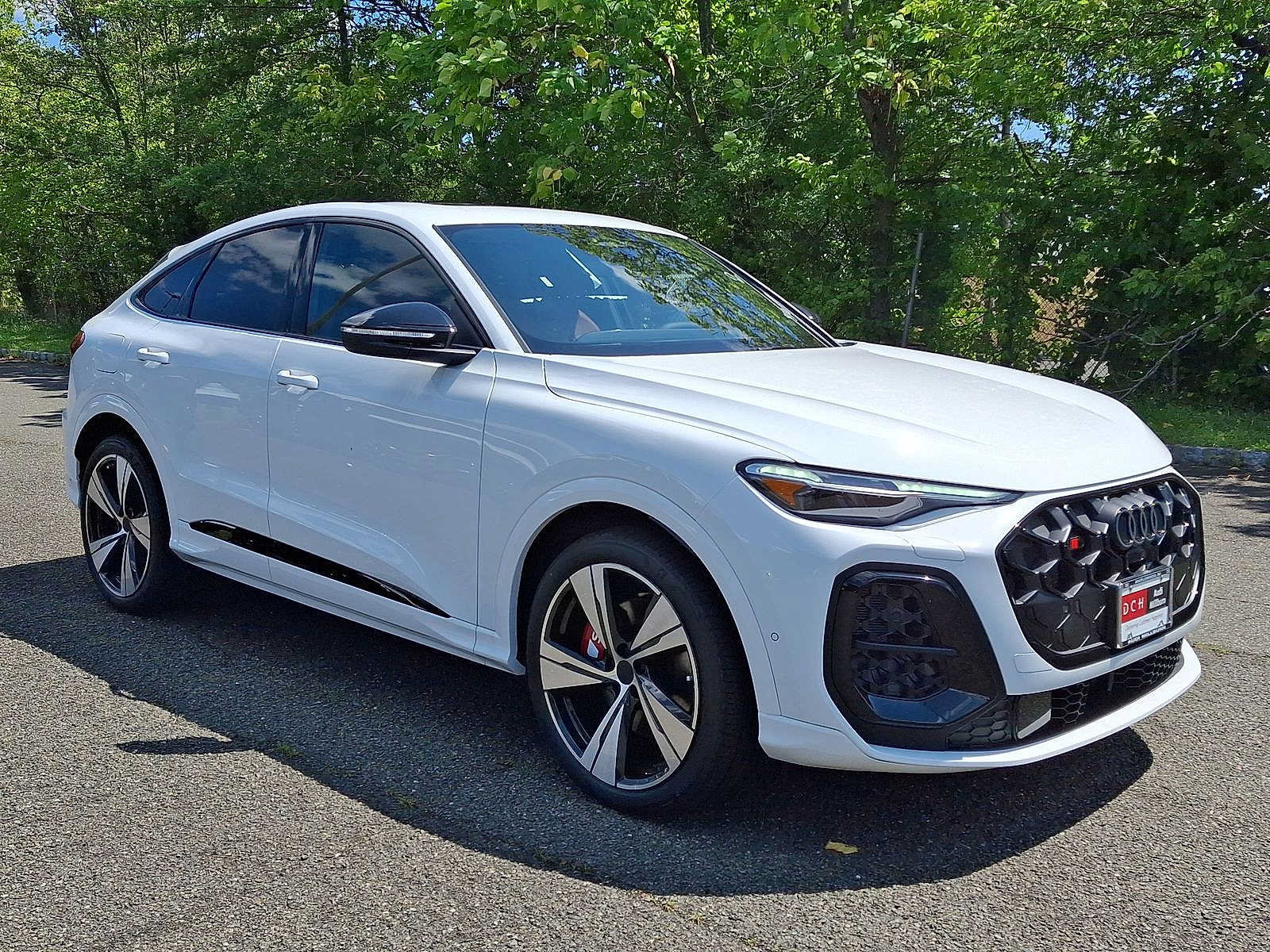 New 2026 Audi SQ5 Premium Plus AWD/4WD image 18