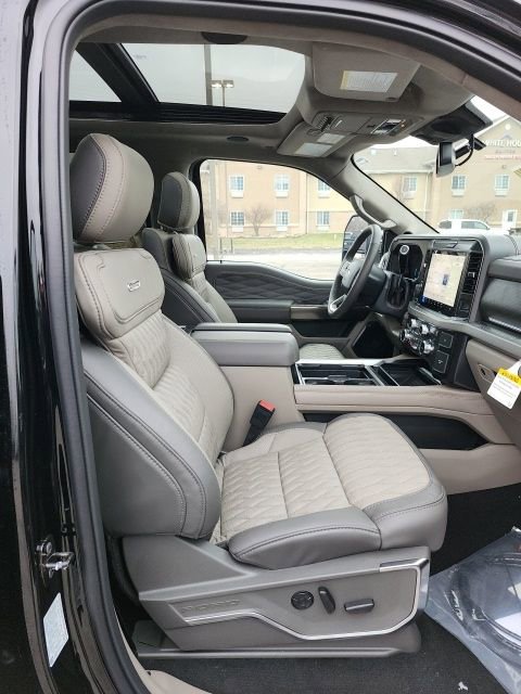 New 2026 Ford F250 Platinum w/ Platinum Plus Package image 23