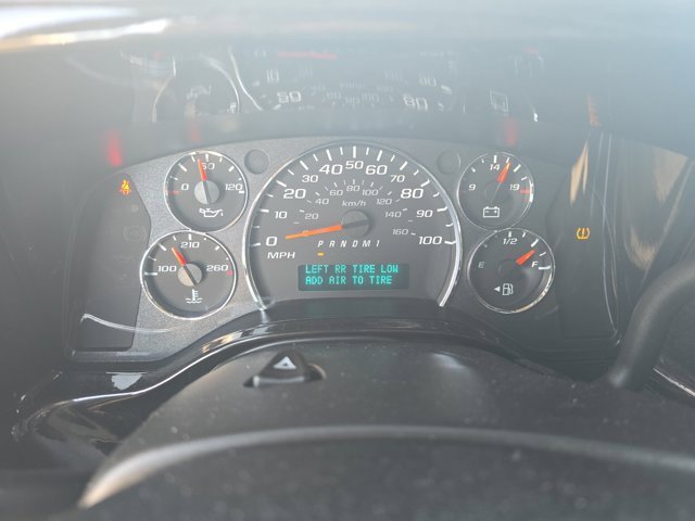 Used 2023 GMC Savana 2500 image 19
