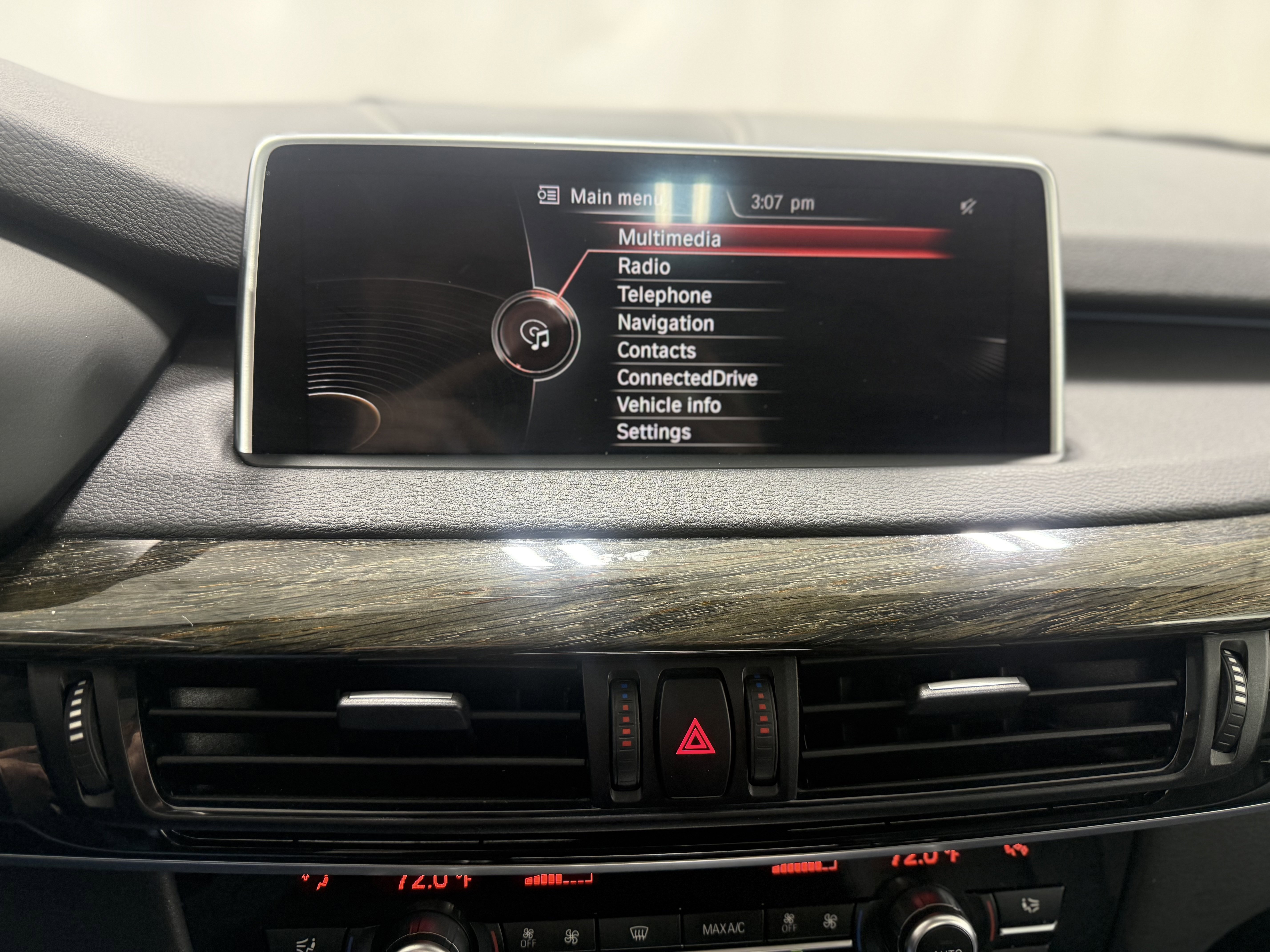 Used 2015 BMW X5 xDrive35d image 17