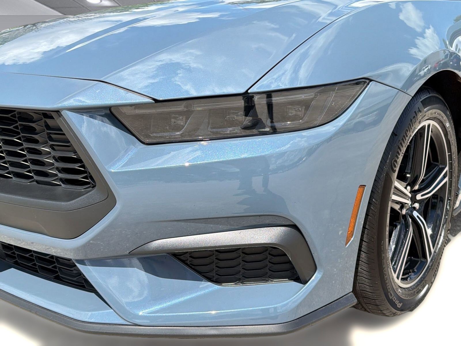 Used 2025 Ford Mustang Coupe image 10