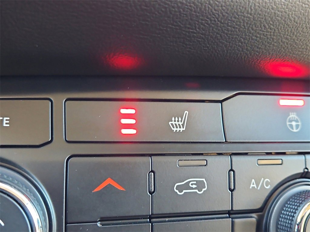 Used 2021 Dodge Durango SXT image 18