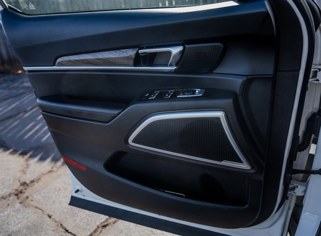 Used 2020 Kia Telluride EX image 25